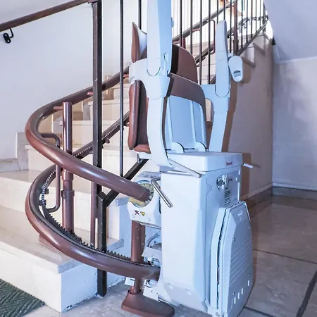 Ca'molino Ampio Con Giardino Privato Vicino Al Centro Storico Fiera Ospedale Stazione Aeroporto Centergross Апартаменты