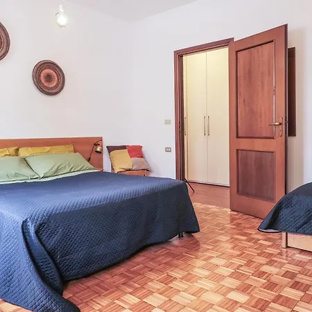 Apartamento Ca'molino Ampio Con Giardino Privato Vicino Al Centro Storico Fiera Ospedale Stazione Aeroporto Centergross Bolonia