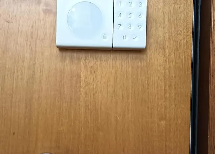 Ca'molino Ampio Con Giardino Privato Vicino Al Centro Storico Fiera Ospedale Stazione Aeroporto Centergross Apartment Bologna